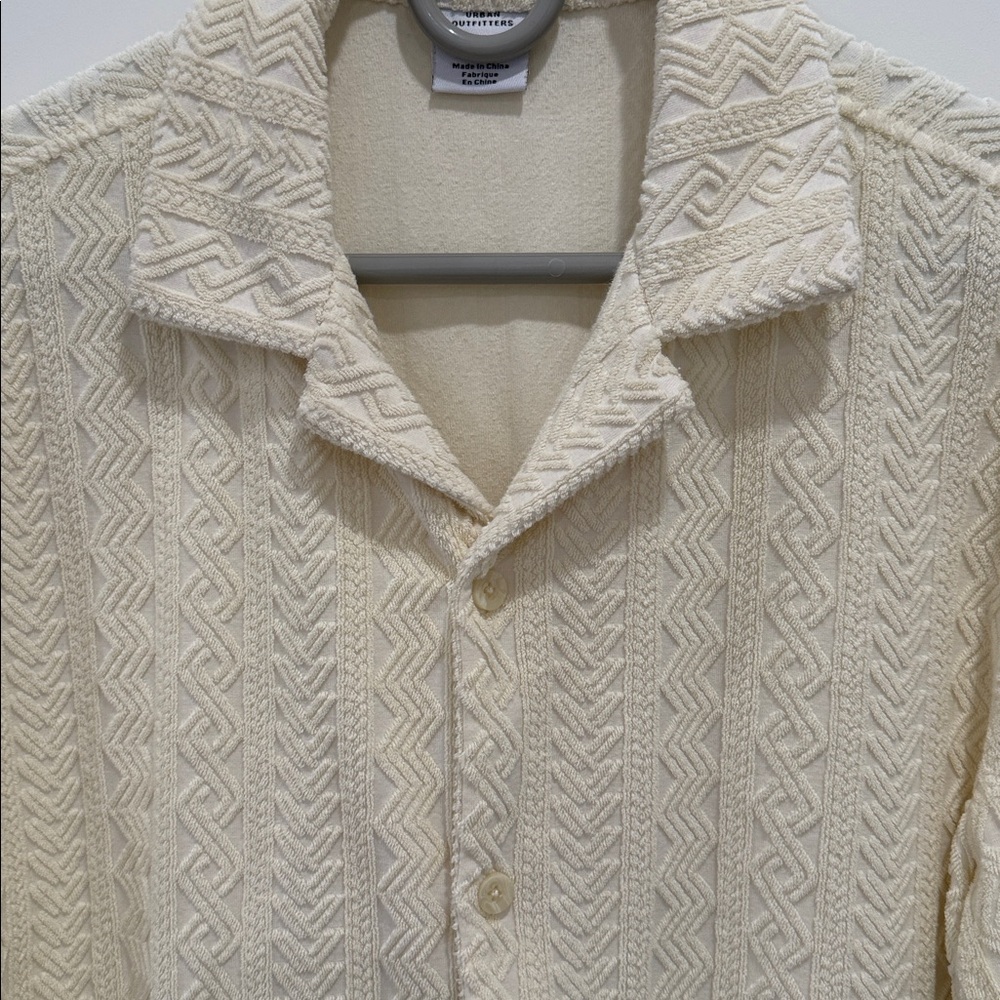 Urban Outfitters Cream Textured Men's Shirt - Picture 4 of 4